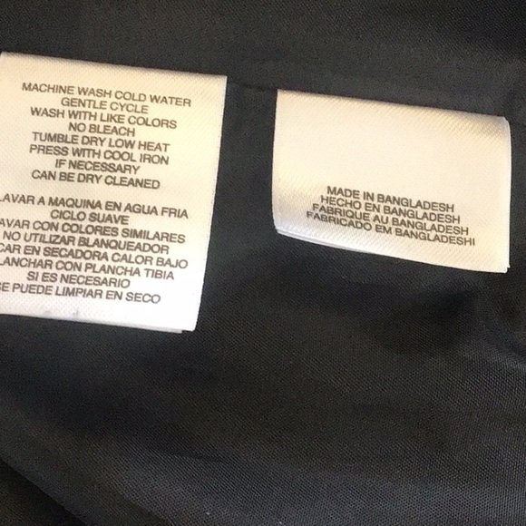 Evan PIcone Black Label fitted two button black blazer. Size 8 - Picture 13 of 14